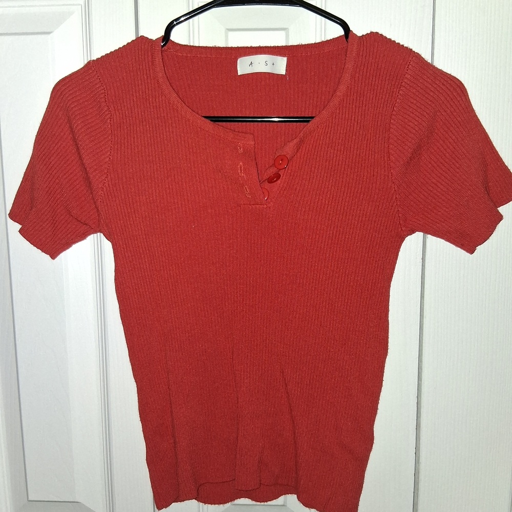 Women's Red Ribbed Top